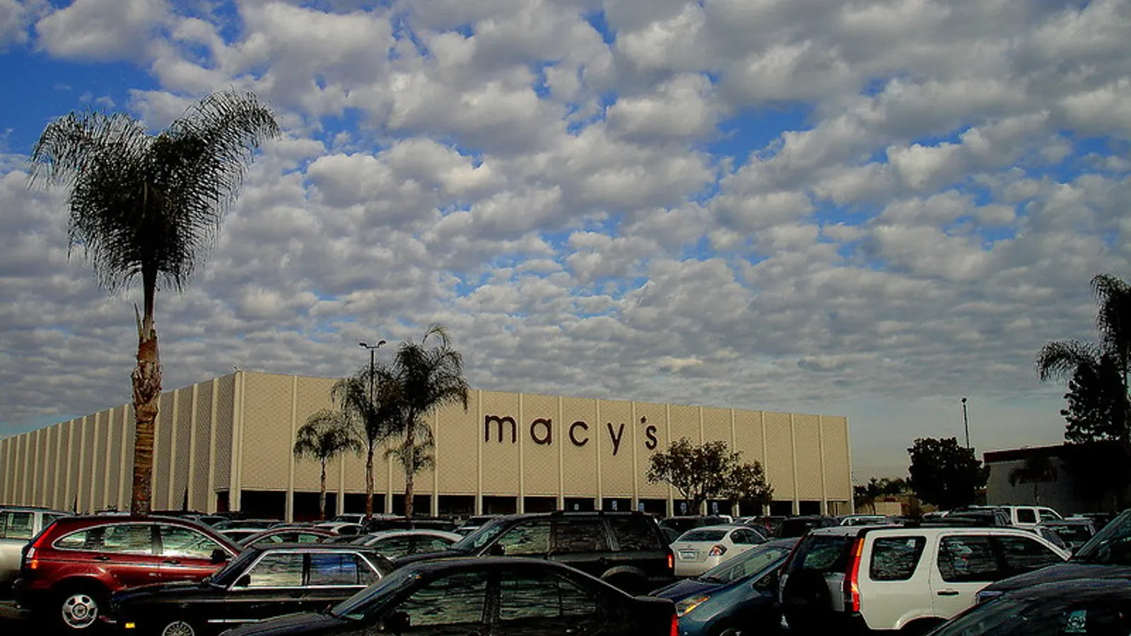 Macy’s 14 store closures